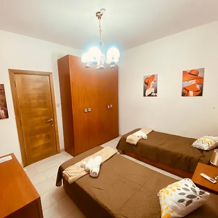 Διαμέρισμα Bugibba Modern *