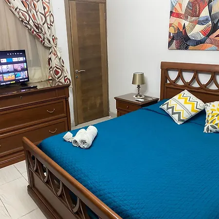 Bugibba Modern Σεντ Πόλς Μπέι