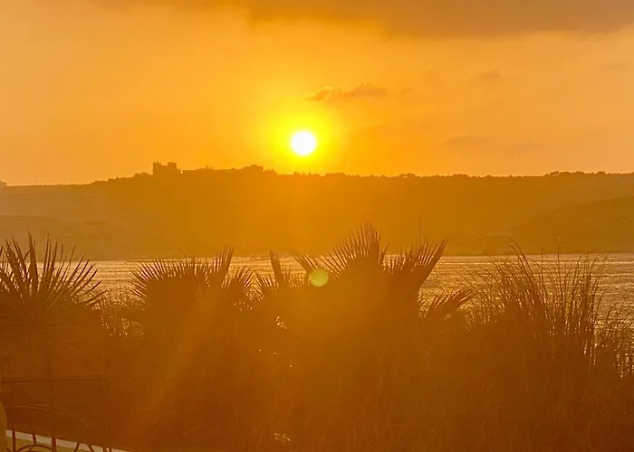 Bugibba Modern Apartment